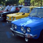 Los Renault 8 aparcados en Guadalix